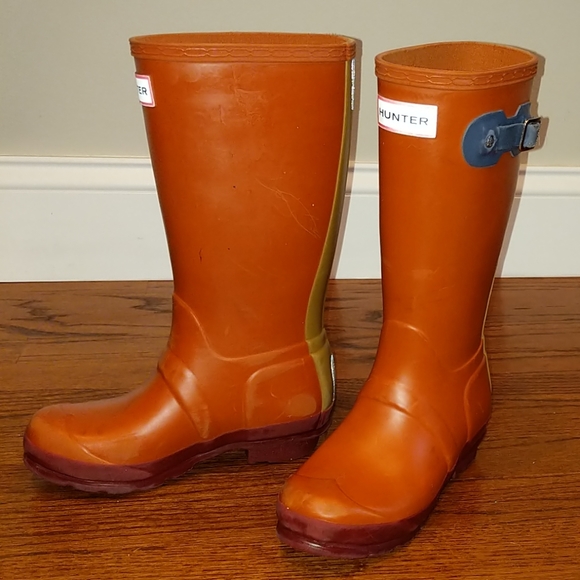 orange hunter boots